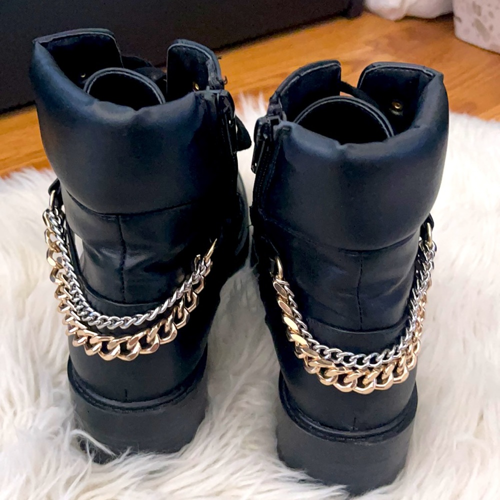 Size 6 - Picture 2 of 4
